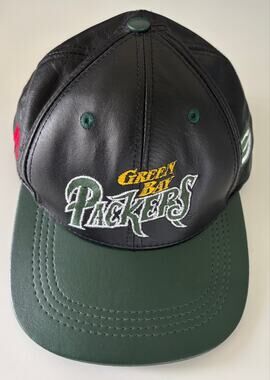 Vintage 90s Modern Green Bay Packers NFL Genuine Leather Snapback Hat USA
